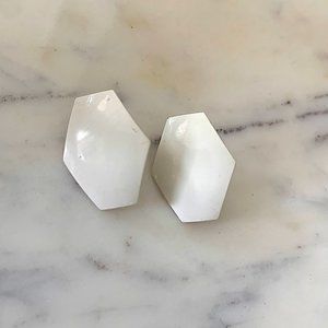 3/$25 ?? Retro White Geometric Acrylic Stud Earrings